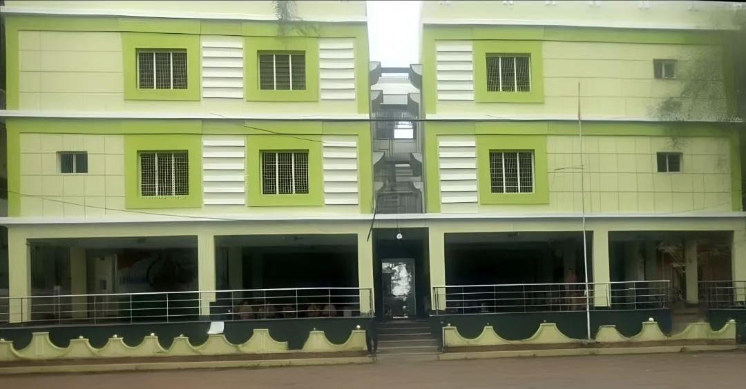 Eetharam High School campus
